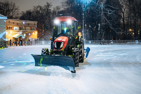 Городская снегоуборочная техника